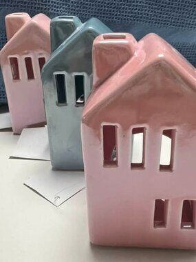 3 sm tealight Ceramic glazed Houses, Xmas 2021 Woodland Wonders - hard to find